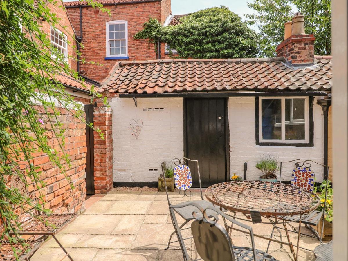The Old Sweet Shop Villa Newark-on-Trent  Exterior photo